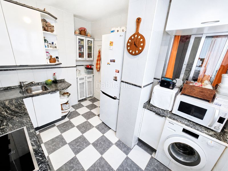 Foto aee0fad1-9de5-462c-83be-de774c450d06. Flat with heating parking in Pacífico Madrid