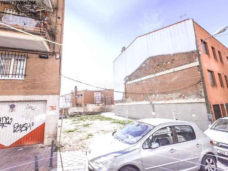 Foto f604bf6f-3a26-4f8d-9bbb-fb00037f474c. Terreno residencial estupendo solar en Casco Histórico de Vallecas Madrid