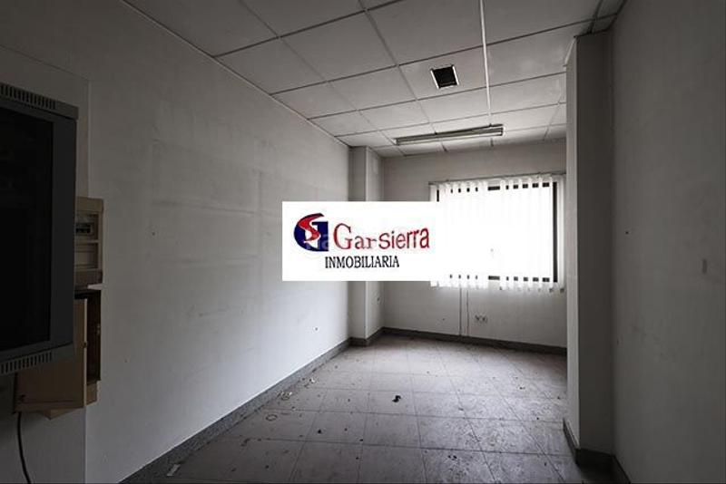 Foto ffb1124c-6804-4e62-af9a-870a949aaf97. Lloguer local comercial a Centro Colmenar Viejo