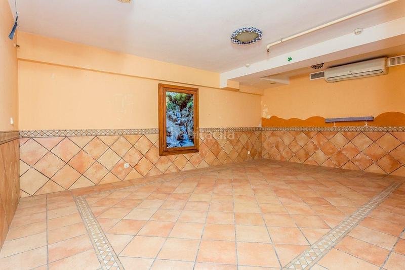 Foto e960838e-6d4f-44d6-86d7-4c12bd52e81b. Edificio in Navalafuente