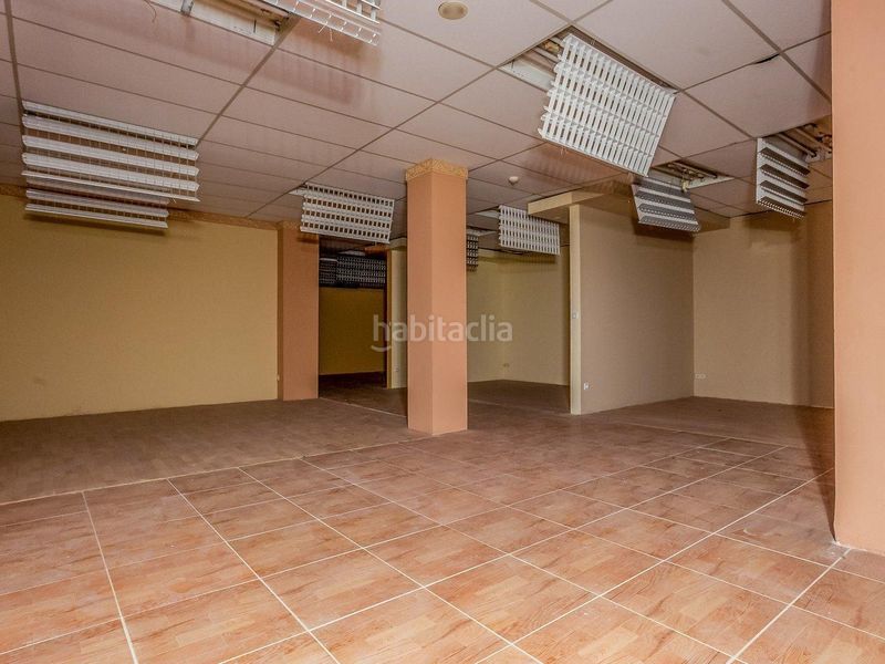 Foto 726b5e1c-ffd6-42ac-804a-938f8d8f9a18. Local comercial a Centro Alcobendas