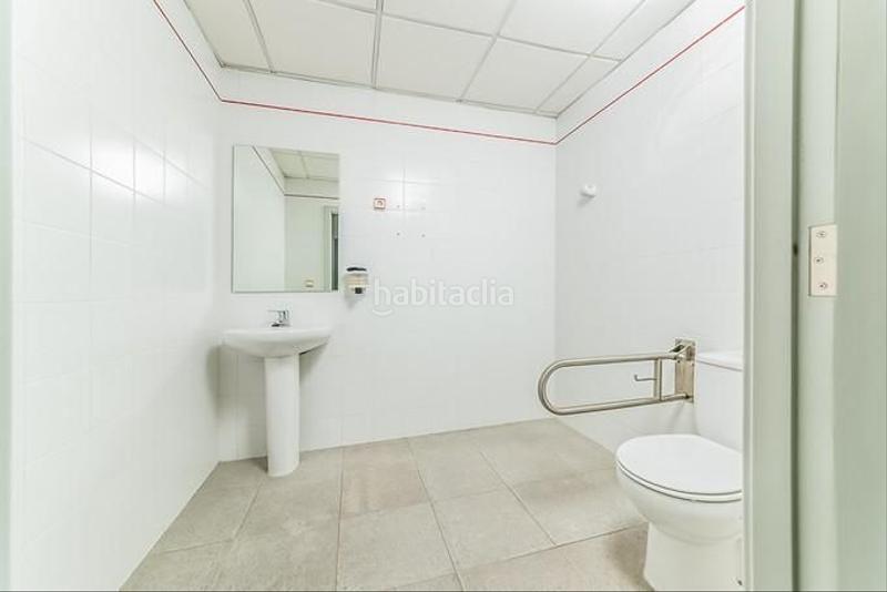 Foto 5cbd98ef-b852-4368-a99c-2cacaf6e191a. Local comercial local de una planta en Centro Arganda del Rey