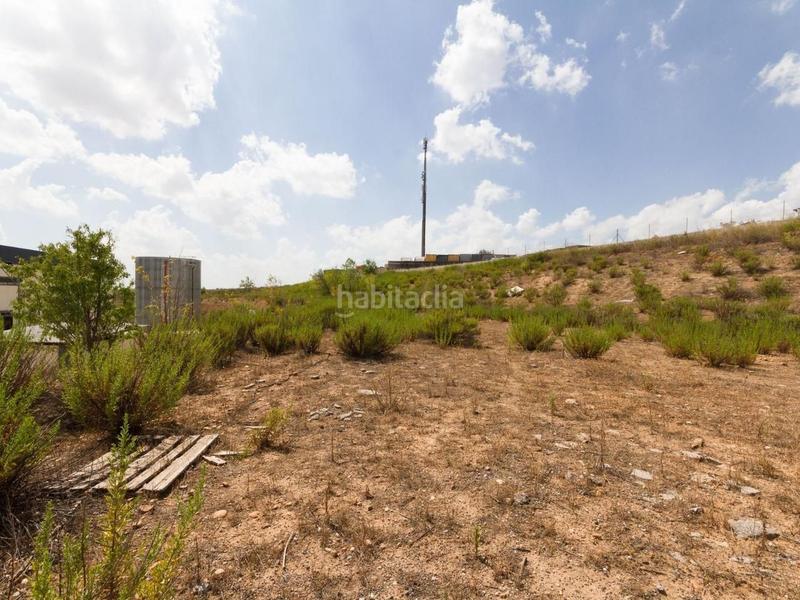 Foto fd547888-2e64-4746-8c2b-4f7b4633f093. Terrain résidentiel dans Daganzo de Arriba