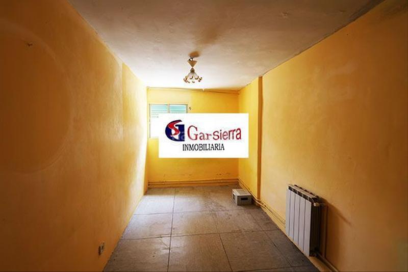 Foto aea0bc80-fecb-471f-a267-1844c03a1594. Pis amb calefacció a Moscardó Madrid