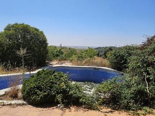 Casa en Pino Alto-Navarredonda. Chalet con piscina privada