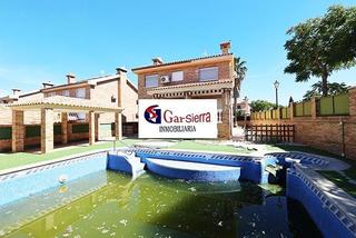 Maison à Serranillos del Valle. Gran chalet