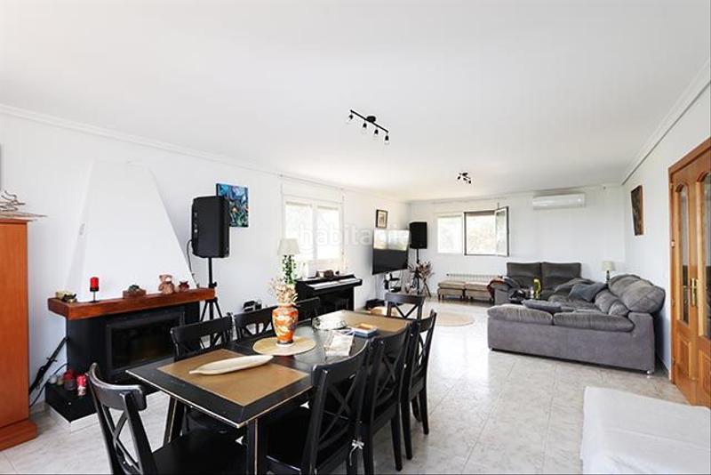 Foto f21b5e1d-1db5-481a-8de0-07f8c1d1f831. Casa chalet con bonitas vistas en Cerro Alarcón Valdemorillo
