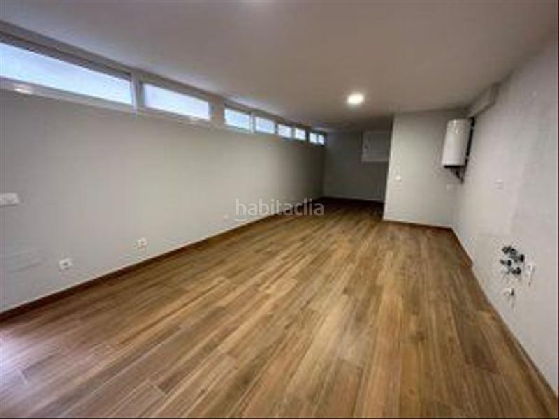 Foto 493894ba-2dd2-42a5-b7af-5f10a664e610. Rent business premise in Colmenarejo