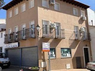 Local commercial à Orusco de Tajuña. Gran local