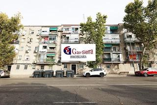 Piso en Villaverde Alto. Estupendo piso de 3 dormitorios