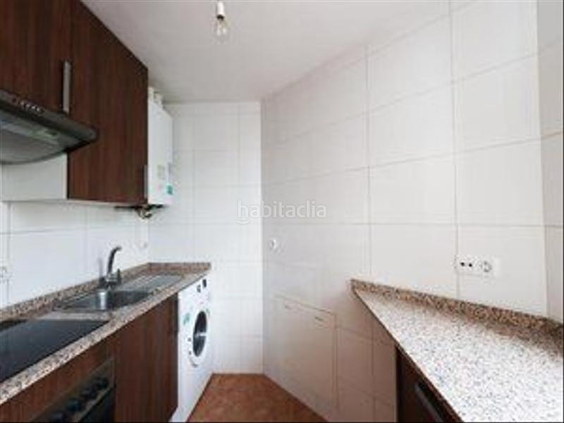 Foto 9285f22d-b3c7-44e5-8554-3309cbd5a7be. Miete zweistöckige wohnung mit heizung in Colmenarejo