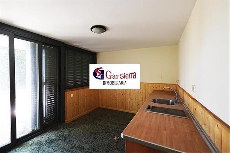 Foto 78ac0352-1d9c-4323-8197-72aeab267b7f. Casa gran chalet adosado en Cabrera (La)