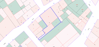 Terreno residencial en Zarza de Tajo. Estupendo edificio en construccion