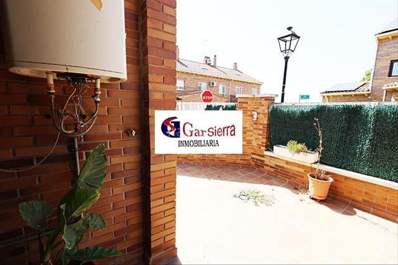 Foto 7ad7e0a0-56ef-43f0-9f70-7bb41147cd53. Haus mit heizung in Los Robles Seseña