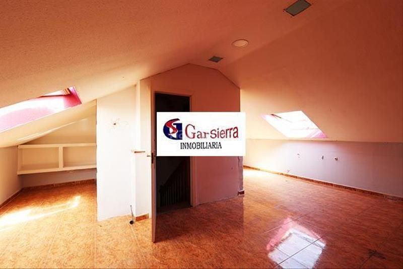 Foto a0462e15-6036-4b40-9a74-ca5f5edda247. Haus mit heizung in Los Robles Seseña