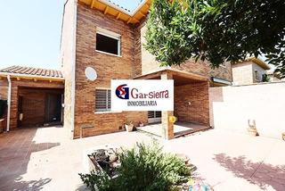 Maison à Los Robles. Estupendo chalet pareado