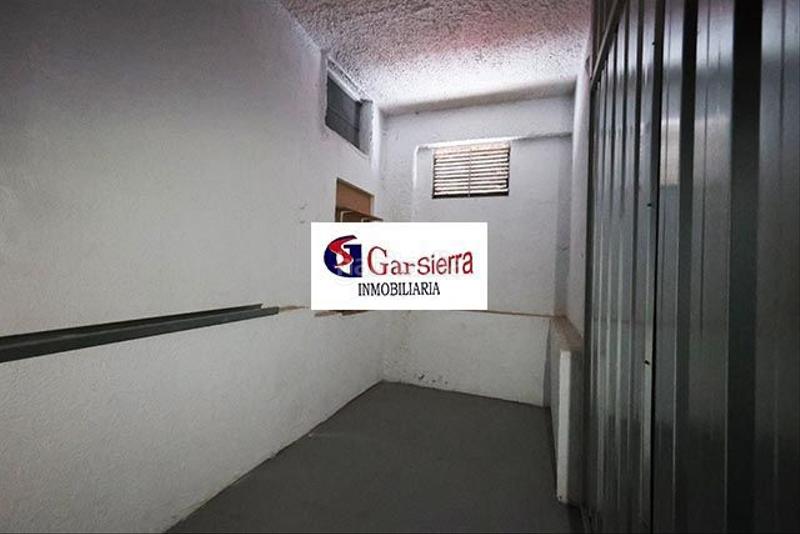 Foto b8000903-afbd-4ebd-bc0e-de03395fc47e. Local comercial gran local de una planta en Ciudad Jardín Madrid