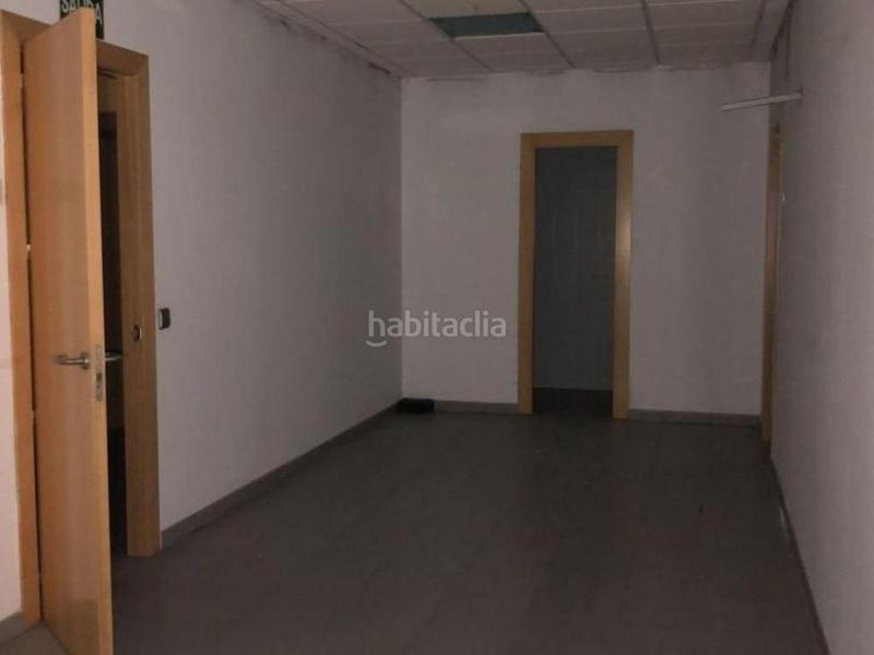 Foto 6bf237bb-fb46-4999-a9fa-b1d41832a8fb. Local comercial en San Nicasio Leganés