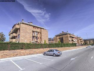 Aparcament cotxe a Carretera del Plantío. 1 plaza de garaje