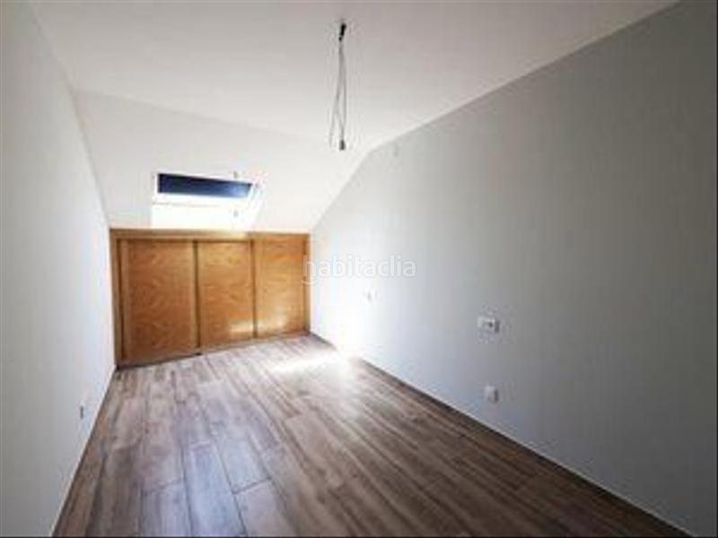 Foto 3109a8ae-0029-4da4-8fa6-26c455a0db70. Miete zweistöckige wohnung mit heizung in Colmenarejo