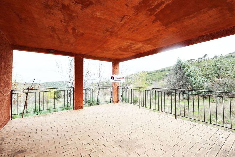 Foto a90db60b-5055-4e86-9881-c9adae0f5911. Casa amb calefacció a Robledo de Chavela