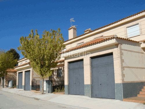 Foto dd0c87c9-3a2a-484b-b08d-e453e7a0c651. Casa amb calefacció a Erustes