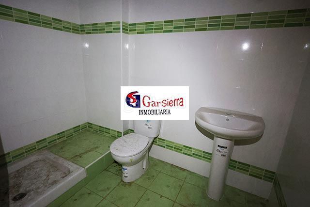 Foto 99fb99d9-c9e7-492a-9ee0-b521ec6d0a21. Edifici a Tiemblo (El)