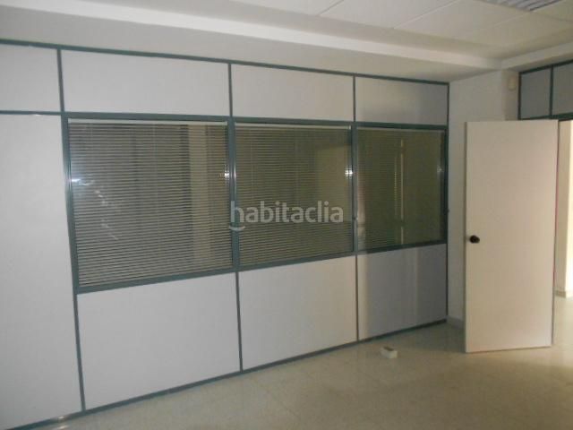 Foto 10475677-a82a-4c57-9f4a-ca484de78104. Local comercial estupendo local de una planta en Santa María del Tiétar