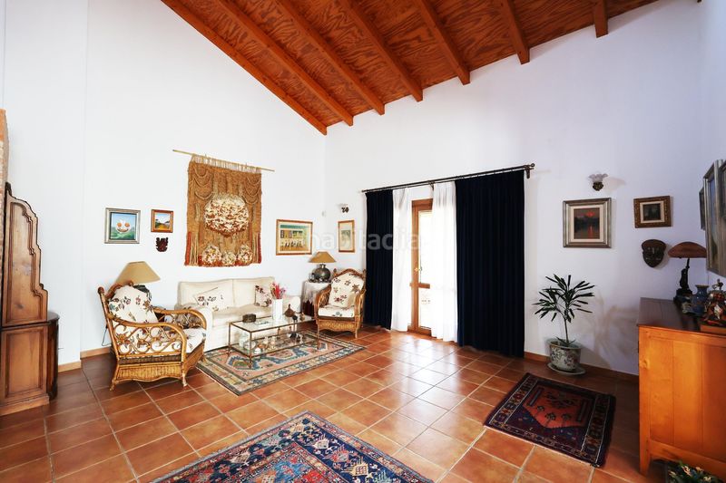 Foto ff8a6651-120c-40d8-8785-2268ce6ab780. Casa amb calefacció a Colmenarejo