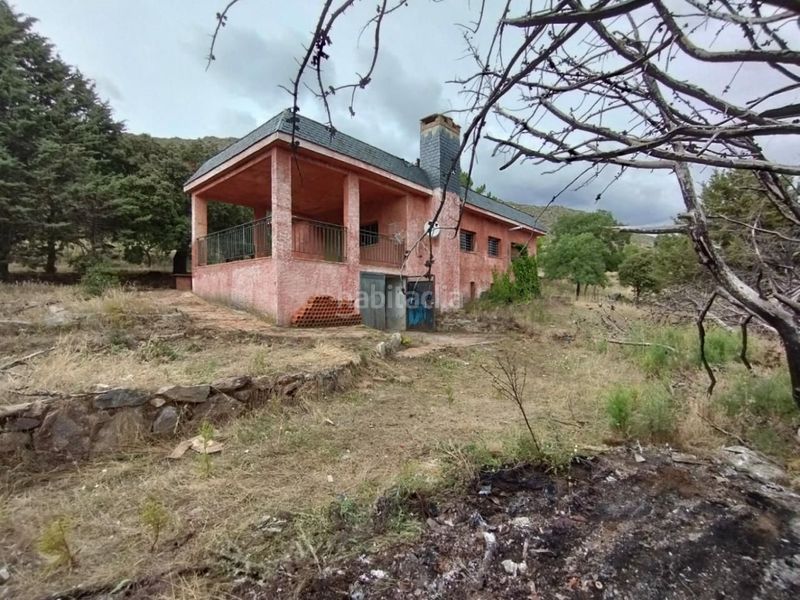Foto 6b25d874-ce84-4fd6-9eaa-01302933331c. Casa amb calefacció a Robledo de Chavela