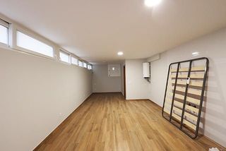Alquiler Local Comercial en Colmenarejo. Estupendo local en planta semisótano
