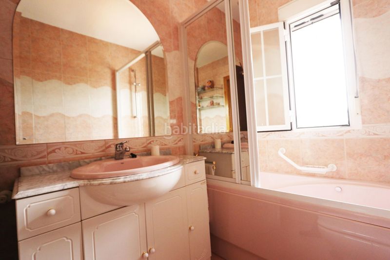 Foto 47a819bb-d798-4004-b784-4c7dd53f0f60. Casa amb calefacció piscina a Colmenarejo