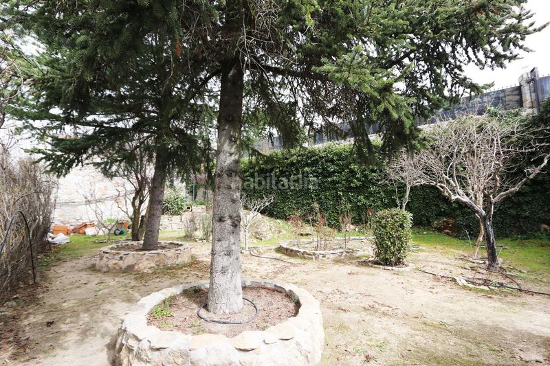 Foto b57448c9-40d2-4352-b49f-7a85342f70e8. Casa amb calefacció piscina a Colmenarejo
