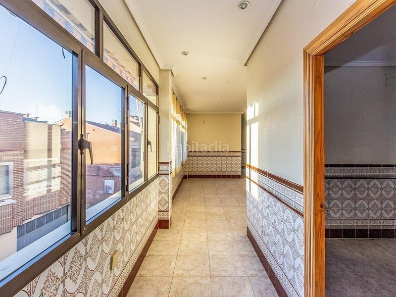 Foto 600f5034-b53d-45b5-8a1d-ca8b2bc7bf28. Local comercial a Fuensalida