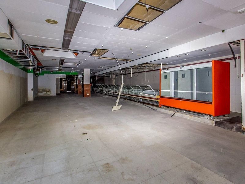 Foto 6c03d840-8a4a-4265-a2bd-92fae594f013. Local comercial a Fuensalida