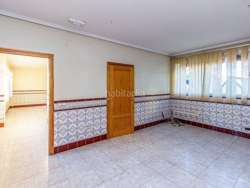 Foto 825ad58b-3ae8-4c9b-b8bf-f3a3f797c5e9. Local comercial a Fuensalida