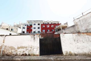 Edificio in Arenas de San Pedro. Estupendo edificio