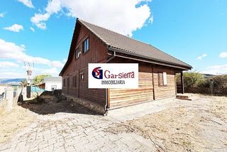 Casa a Buitrago del Lozoya. Gran chalet independiente