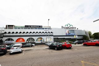 Local Comercial a El Burgo. Gran local