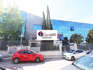 Oficina a Pinar de las Rozas. Gran oficina