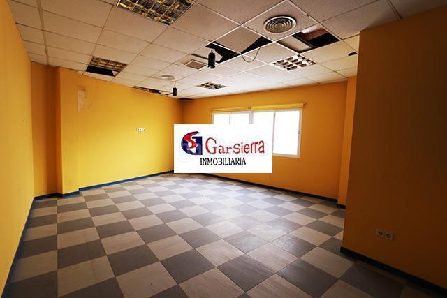 Foto ed611674-e07c-4bb5-9e9c-feb94f8d70ac. Local comercial gran local en Orusco de Tajuña