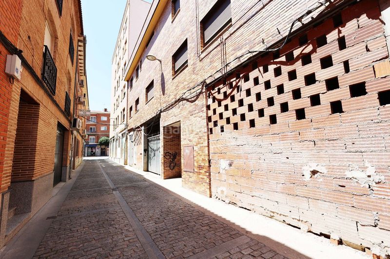 Foto 5d3d5123-237b-4e3b-8f90-c7b1fad51461. Local comercial a Torrijos