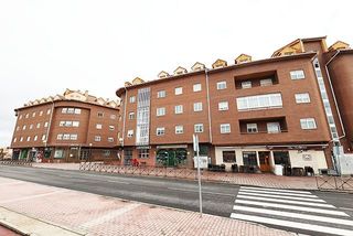 Local Comercial a Sónsoles. Gran garaje