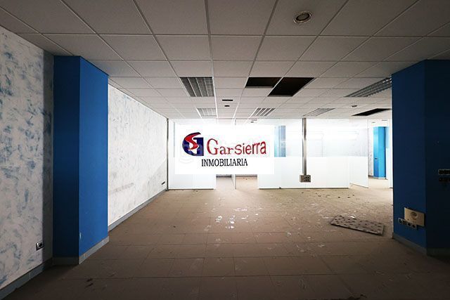 Foto a4496bbc-4ba6-43e0-a489-721076fc8f67. Local comercial a Sector 3 Getafe