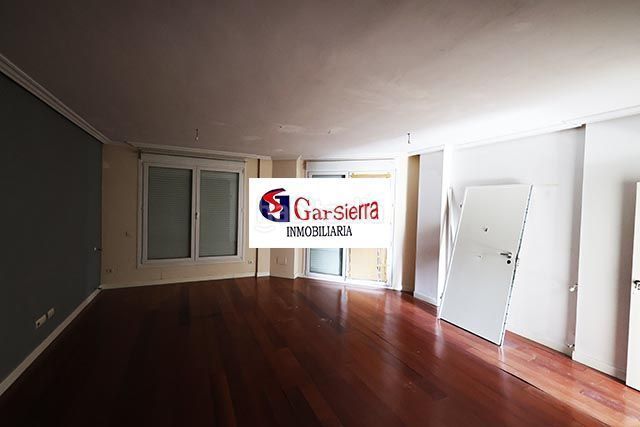 Foto 726f887d-ccab-46ce-abd9-4fbd80cb4d72. Casa amb calefacció piscina a Corralejos-Campo de las Naciones Madrid