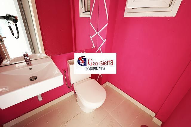 Foto bd0f2f45-6825-4d5d-bdfc-613115971153. Casa amb calefacció piscina a Corralejos-Campo de las Naciones Madrid