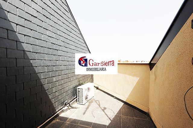 Foto cb98b423-d9d2-40f4-82be-903f4f3904ae. Casa amb calefacció piscina a Corralejos-Campo de las Naciones Madrid