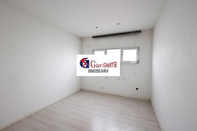 Foto 6ab7a12a-9445-4cd6-9b1f-492ff808d07e. Casa amb calefacció a Becerril de la Sierra