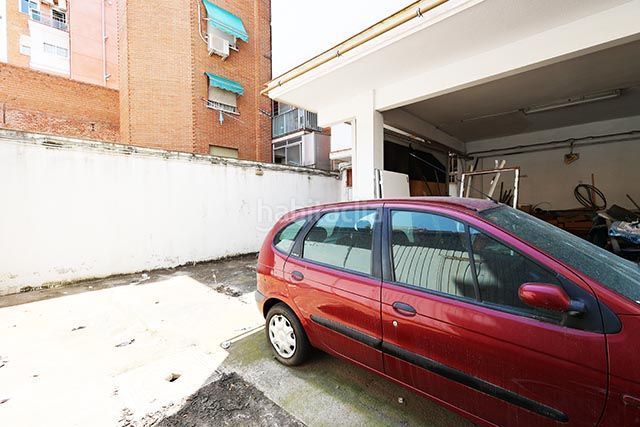 Foto a660738f-2f21-442f-80bf-ba67cabe0574. Aparcament cotxe a Ventas Madrid