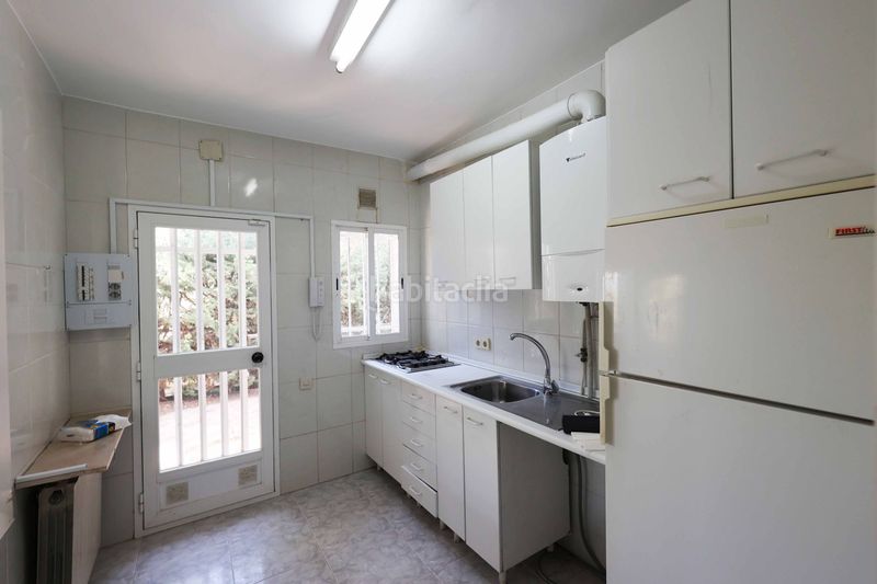 Foto db7c7010-b616-4017-8007-38b44e49e1d7. Casa amb calefacció a Colmenarejo